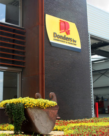 01_Donders_Esbeek_lichtreclame