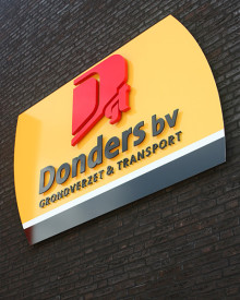 02_Donders_Esbeek_lichtreclame
