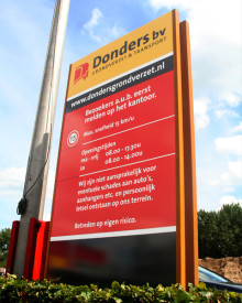 07_Donders_Esbeek_reclamezuil