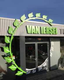 van-Iersel_T&P_lichtreclame