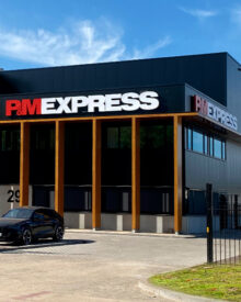 P&M Express Tilburg lichtreclame